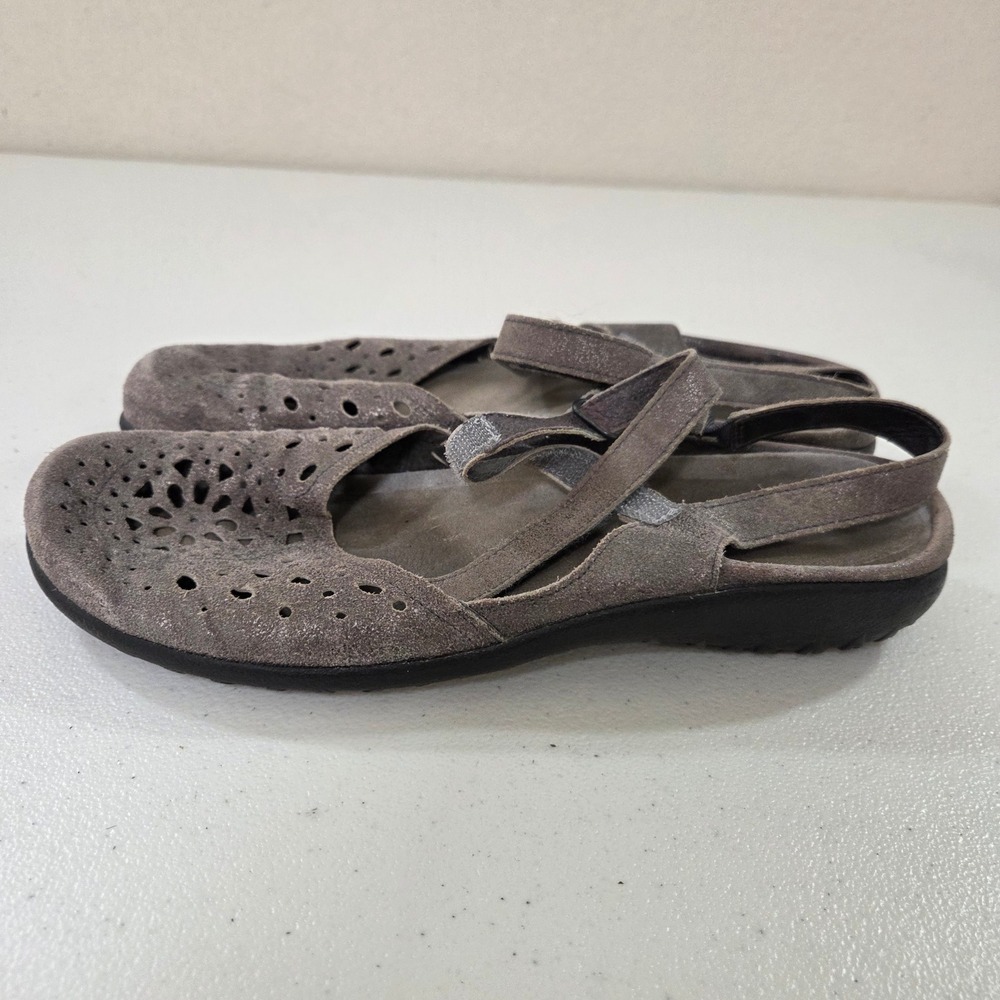 Naot Gray Suede Laser Cut Floral Mary Jane Slingback Flat Shoes Womens 42 L11